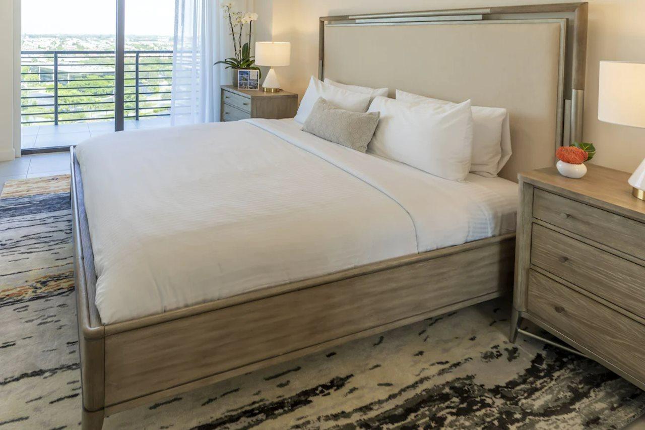 Provident Grand Luxury Short-Term Residences ดอรอล ภายนอก รูปภาพ