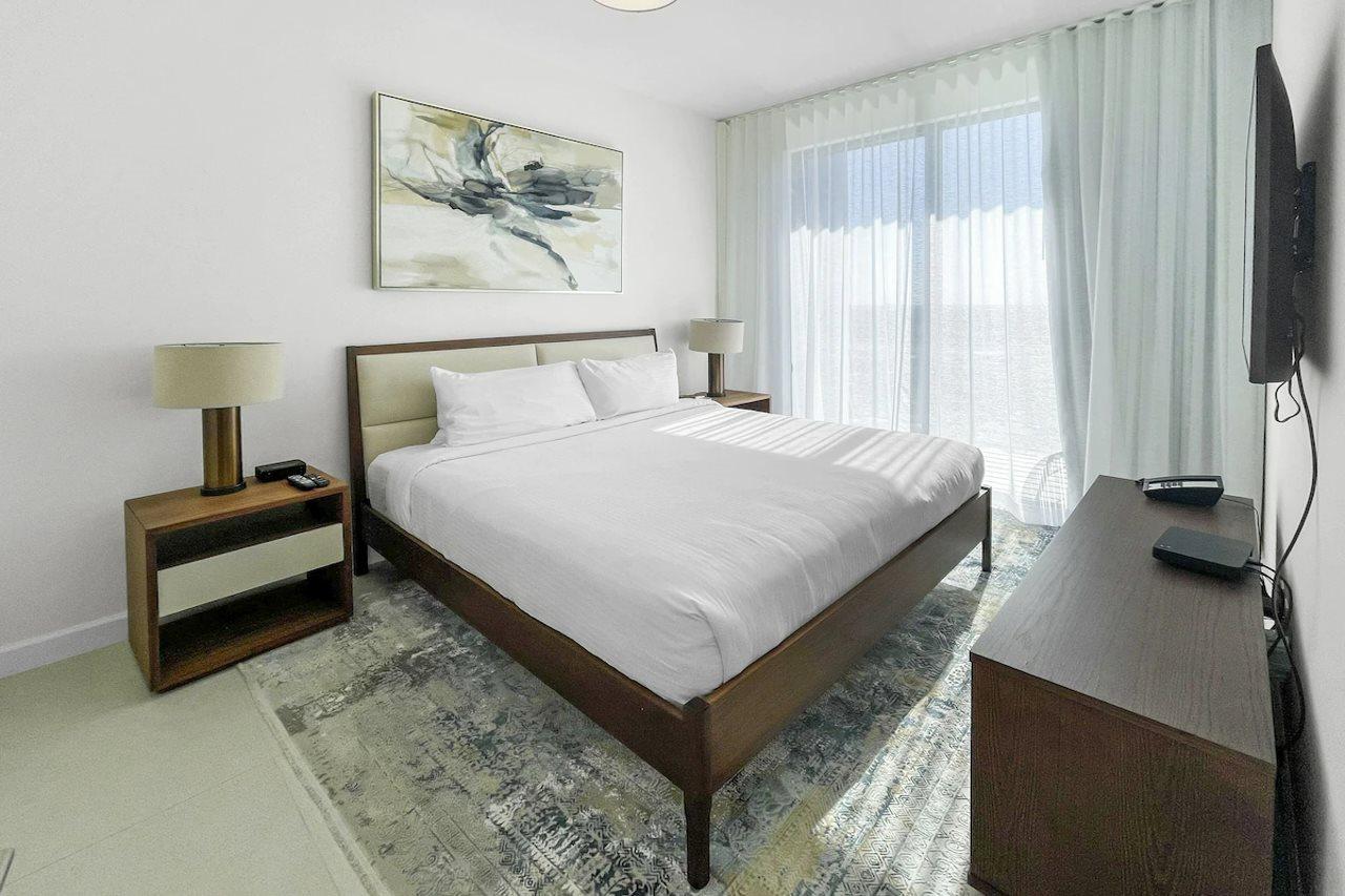 Provident Grand Luxury Short-Term Residences ดอรอล ภายนอก รูปภาพ