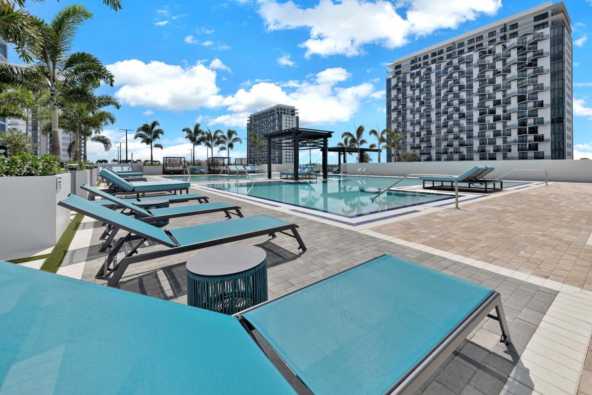 Provident Grand Luxury Short-Term Residences ดอรอล ภายนอก รูปภาพ